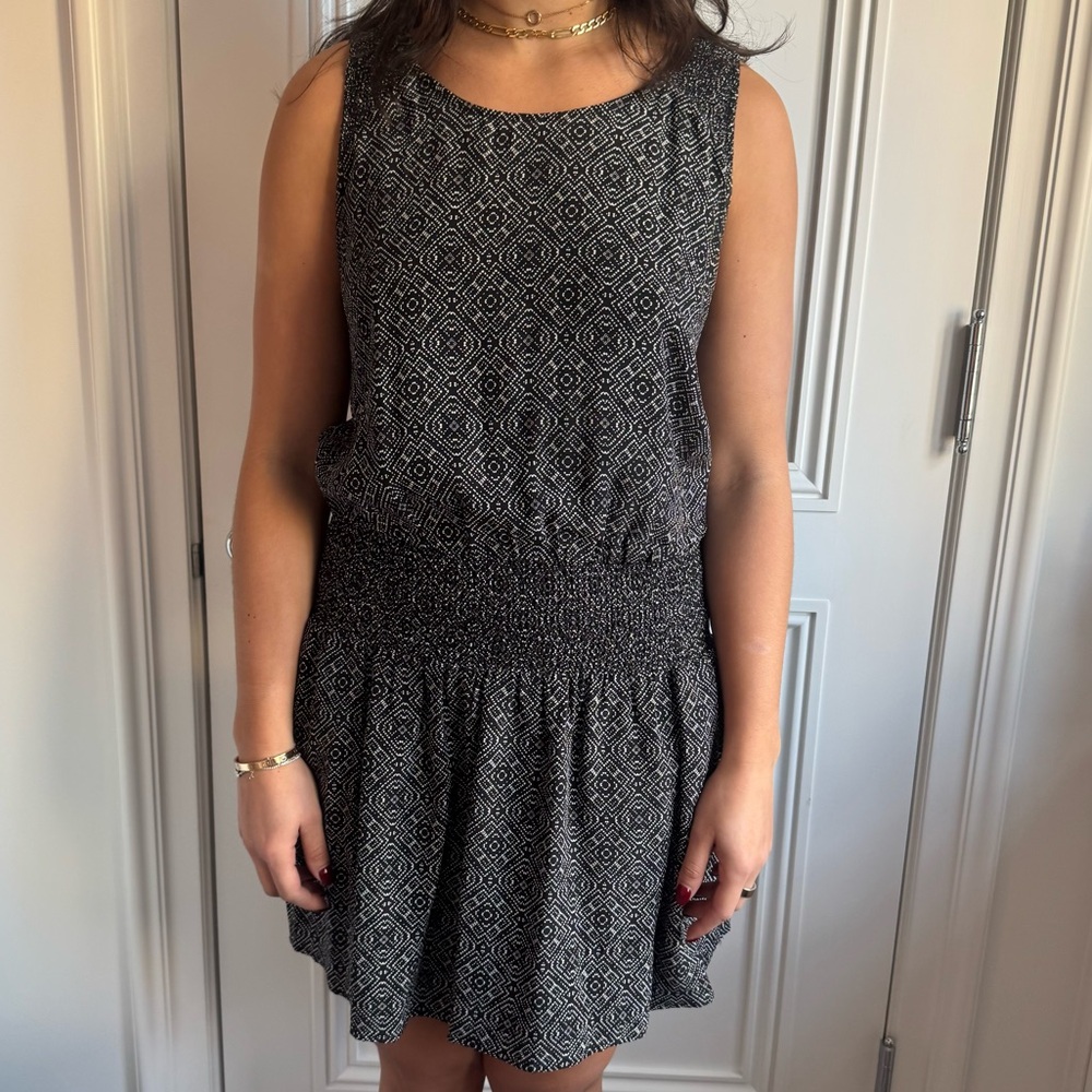Joie Ruched Waist Mini Dress Black White Geometric M